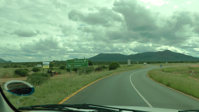 Strasse nach Windhoek